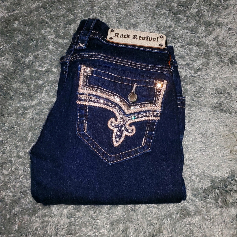 NWOT Rock Revival "Betty" skinny